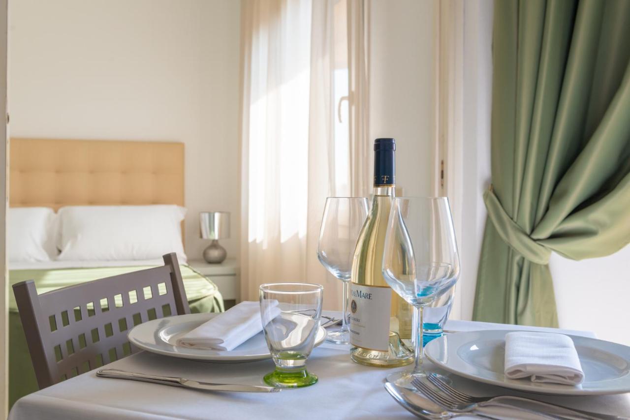 Residence Marina Di Cecina Extérieur photo